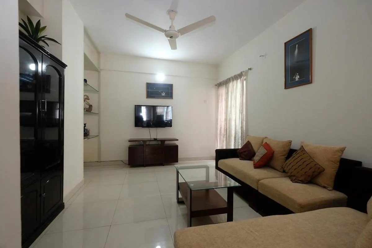 'Uttara Oasis' Luxury Apartment 다카