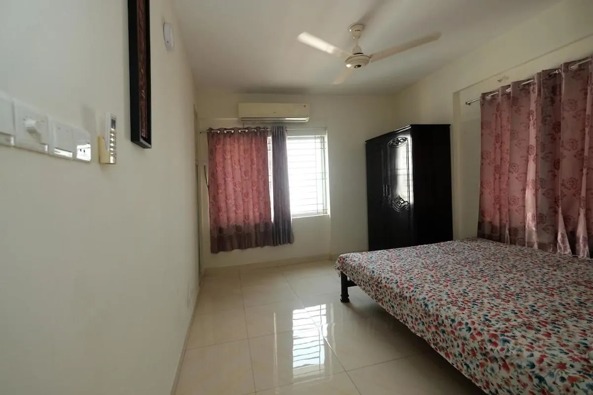 'Uttara Oasis' Luxury Apartment 다카