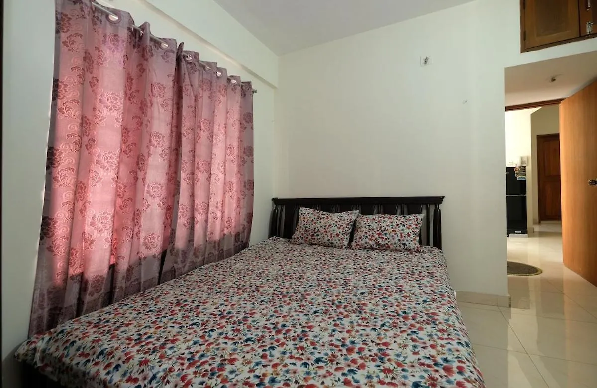 'Uttara Oasis' Luxury Apartment 다카