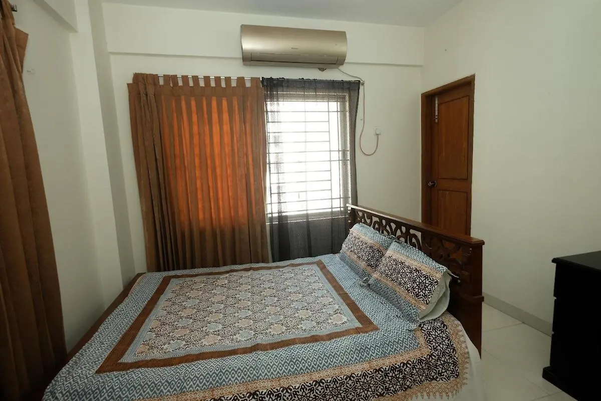'Uttara Oasis' Luxury Apartment 다카