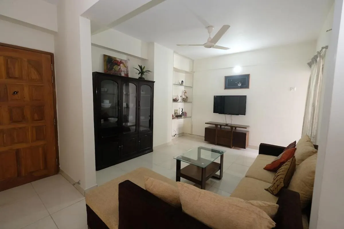 'Uttara Oasis' Luxury Apartment 다카